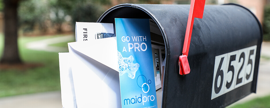 Direct Mail Postcard Reach new customers with Direct Mail